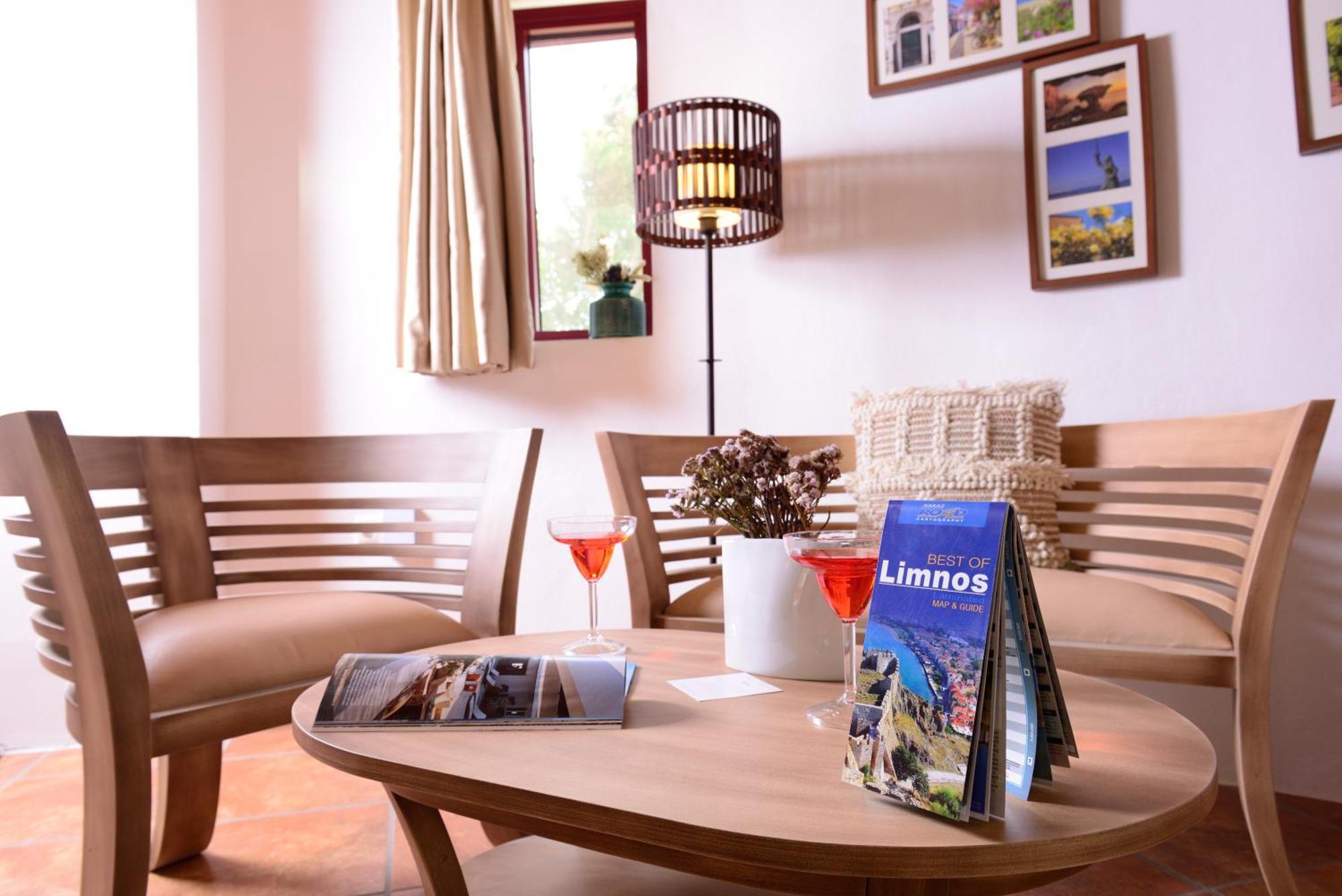 Varos Village Boutique Hotel Chambre photo
